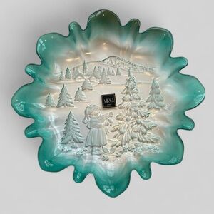 Mikasa Germany Christmas story spruce ruffled plate 272 of 902 with box 9 inches